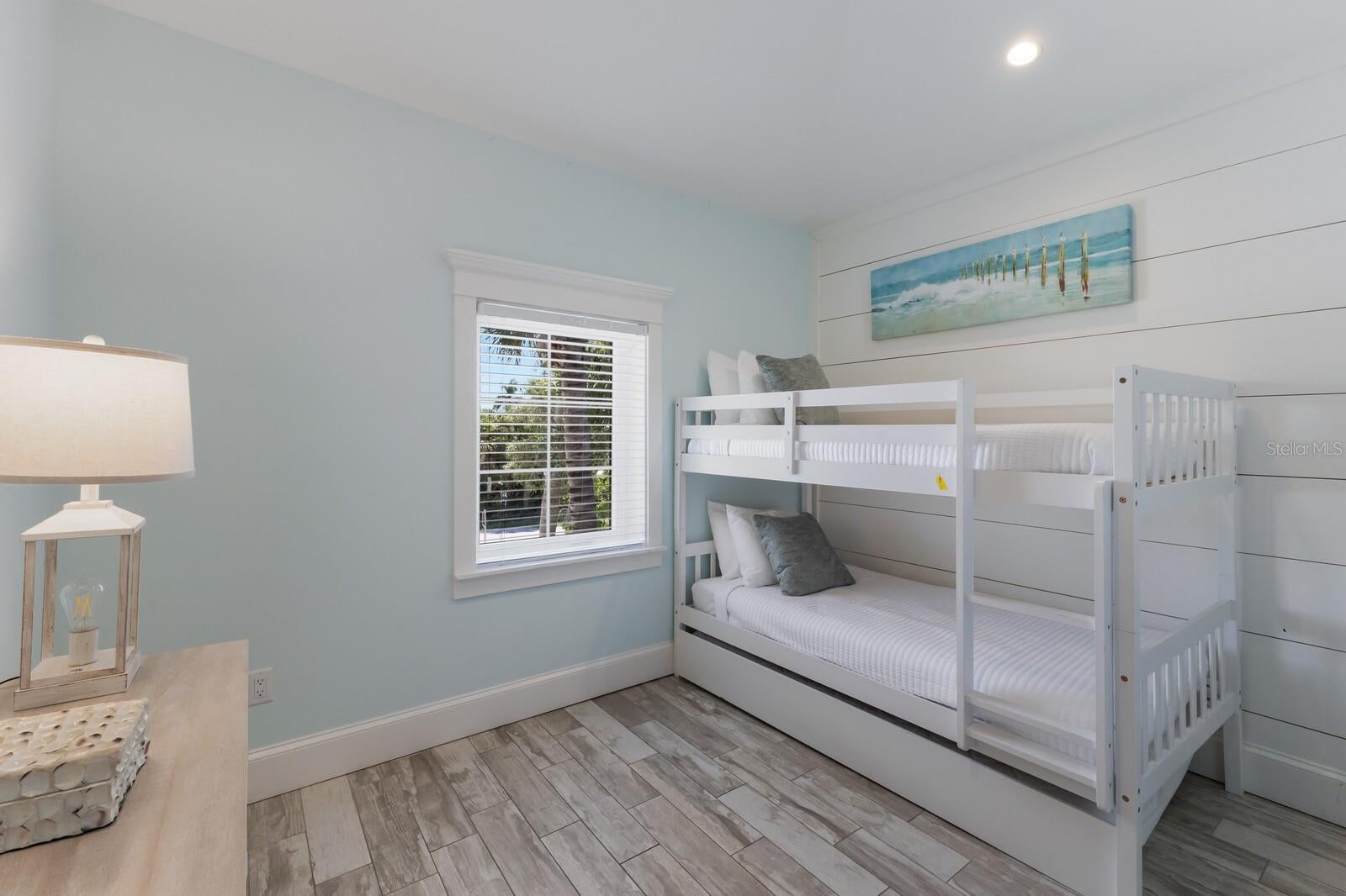 Sarasota, Florida, 34242, United States, 7 Bedrooms Bedrooms, ,6 BathroomsBathrooms,Residential,Active,1926695