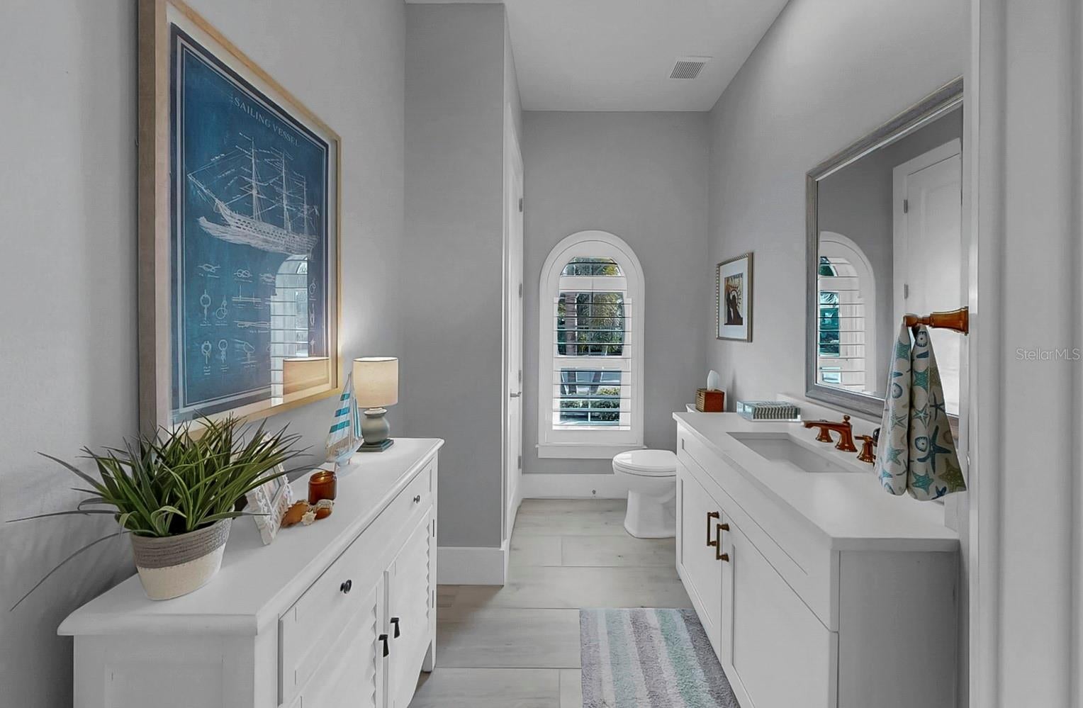 Apollo Beach, Florida, 33572, United States, 3 Bedrooms Bedrooms, ,4 BathroomsBathrooms,Residential,Active,1972155