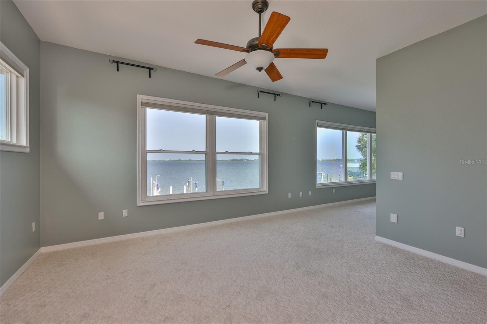 Palmetto, Florida, 34221, United States, 3 Bedrooms Bedrooms, ,3 BathroomsBathrooms,Residential,Active,1990654