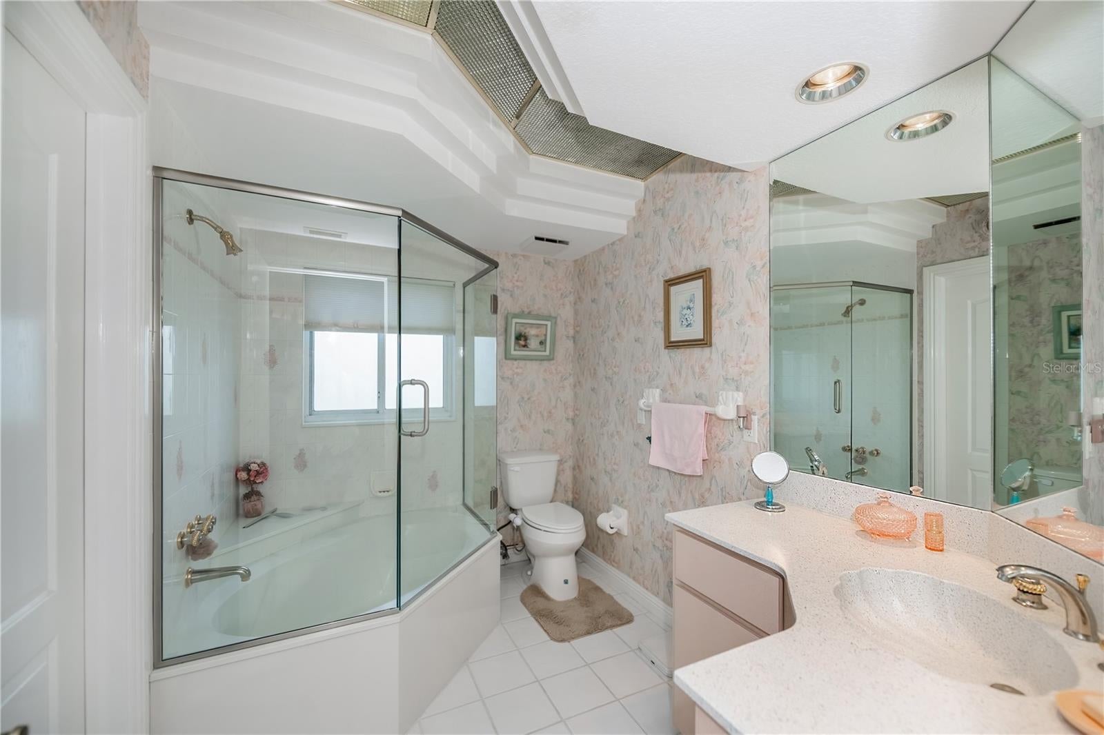 Punta Gorda, Florida, 33982, United States, ,5 BathroomsBathrooms,Residential,Active,1869106
