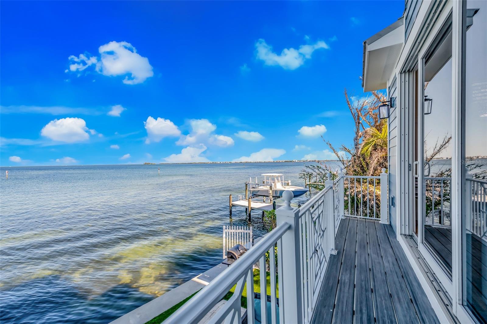 Holmes Beach, Florida, 34217, United States, 5 Bedrooms Bedrooms, ,5 BathroomsBathrooms,Residential,Active,1907959
