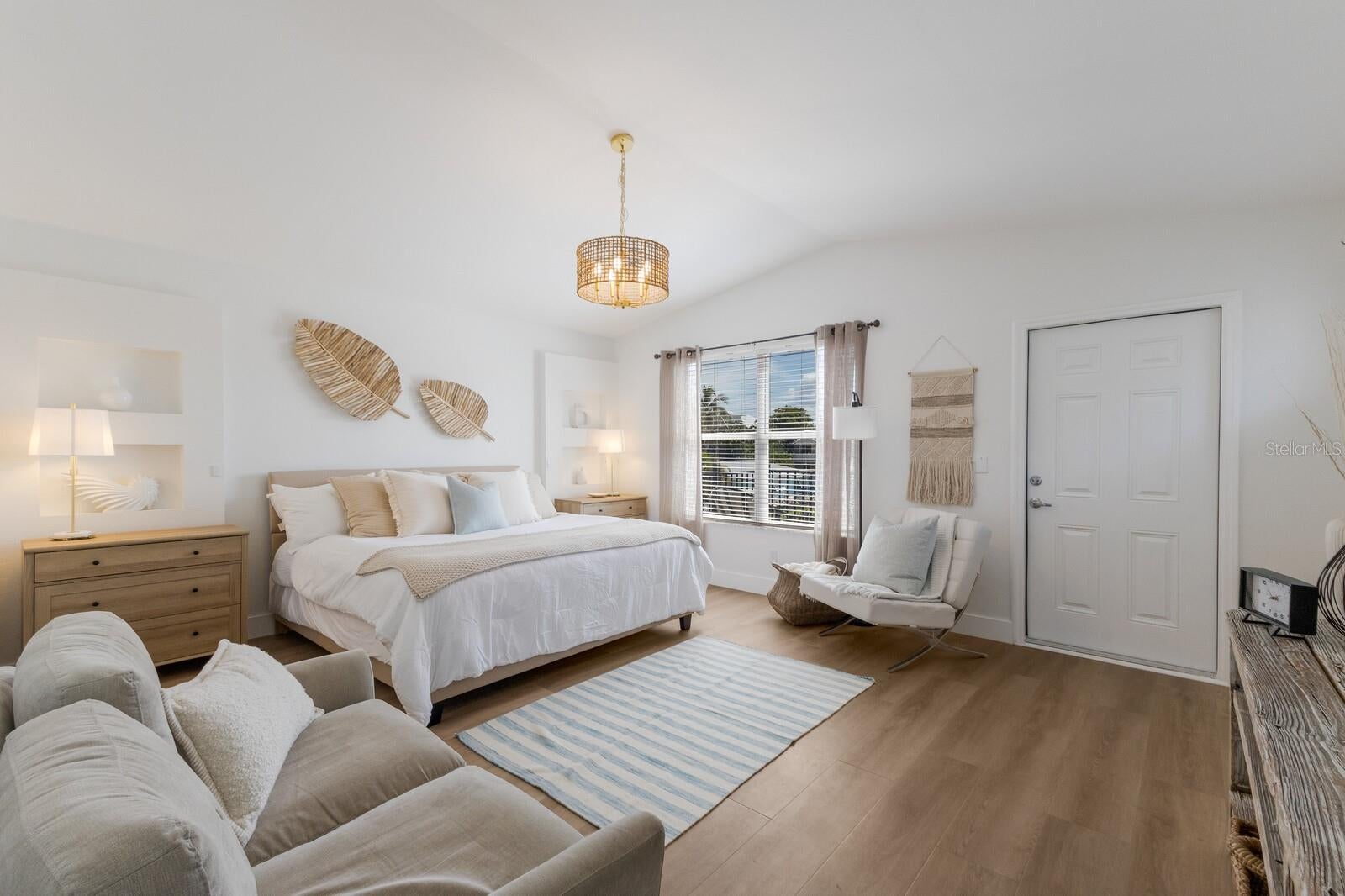 Bradenton Beach, Florida, 34217, United States, 3 Bedrooms Bedrooms, ,3 BathroomsBathrooms,Residential,Active,1926702