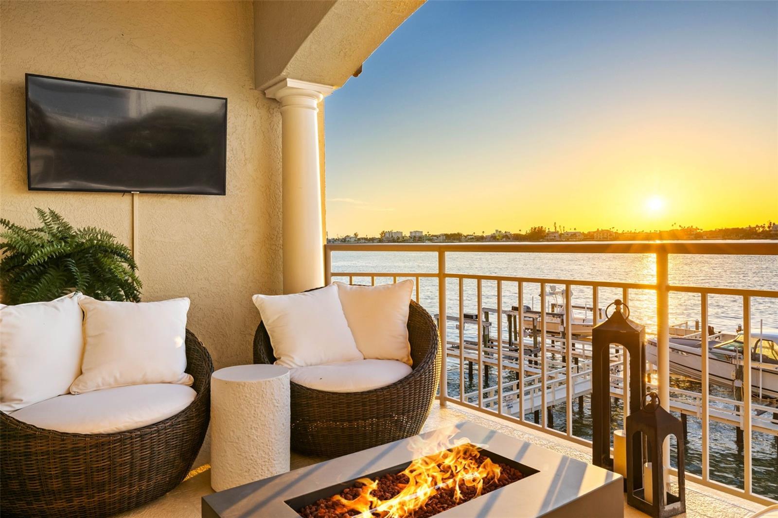 Tierra Verde, Florida, 33715, United States, 3 Bedrooms Bedrooms, ,3 BathroomsBathrooms,Residential,Active,1971785