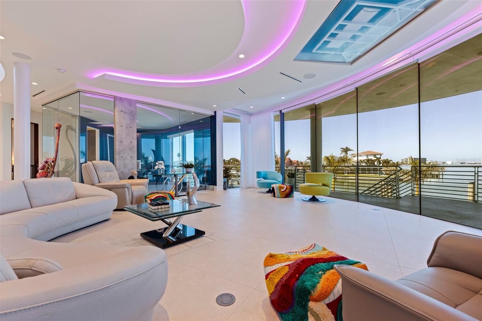 Treasure Island, Florida, 33706, United States, ,7 BathroomsBathrooms,Residential,Active,1772746