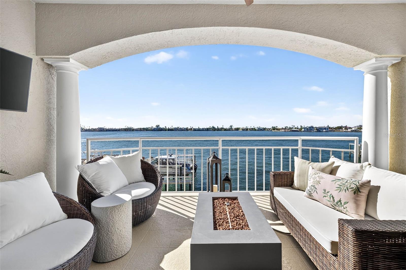 Tierra Verde, Florida, 33715, United States, 3 Bedrooms Bedrooms, ,3 BathroomsBathrooms,Residential,Active,1971785