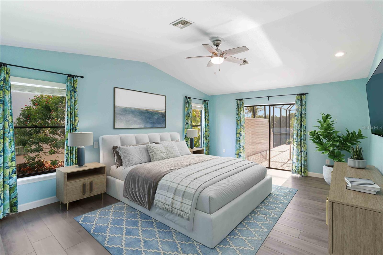 Longboat Key, Florida, 34228, United States, 3 Bedrooms Bedrooms, ,3 BathroomsBathrooms,Residential,Active,1969761