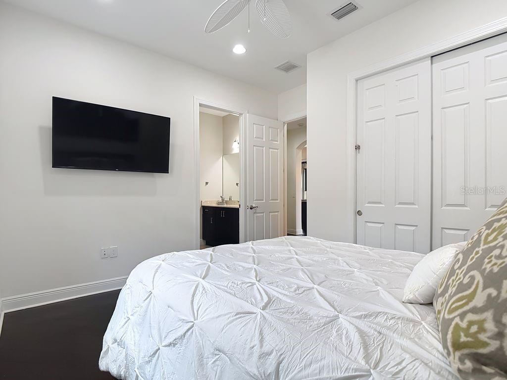 Miromar Lakes, Florida, 33913, United States, 4 Bedrooms Bedrooms, ,3 BathroomsBathrooms,Residential,Active,1929394