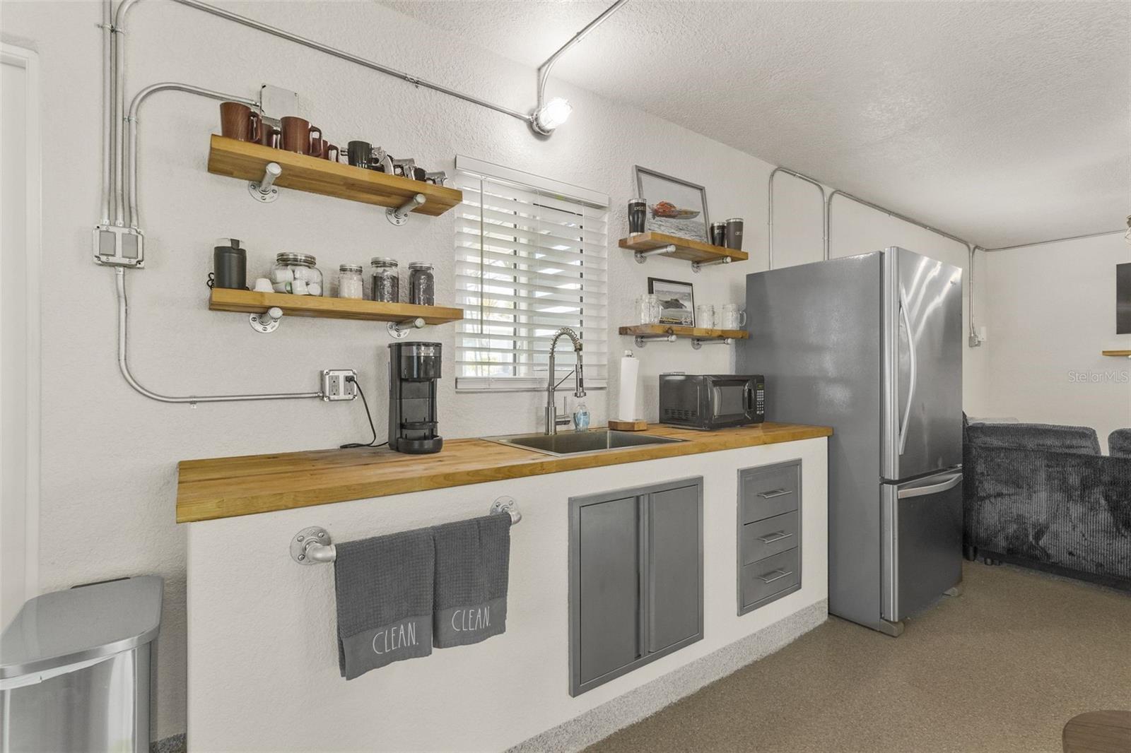 Englewood, Florida, 34223, United States, 3 Bedrooms Bedrooms, ,4 BathroomsBathrooms,Residential,Active,1944259