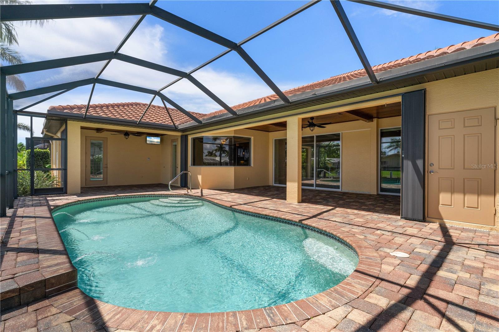 Punta Gorda, Florida, 33950, United States, 3 Bedrooms Bedrooms, ,3 BathroomsBathrooms,Residential,Active,1936105