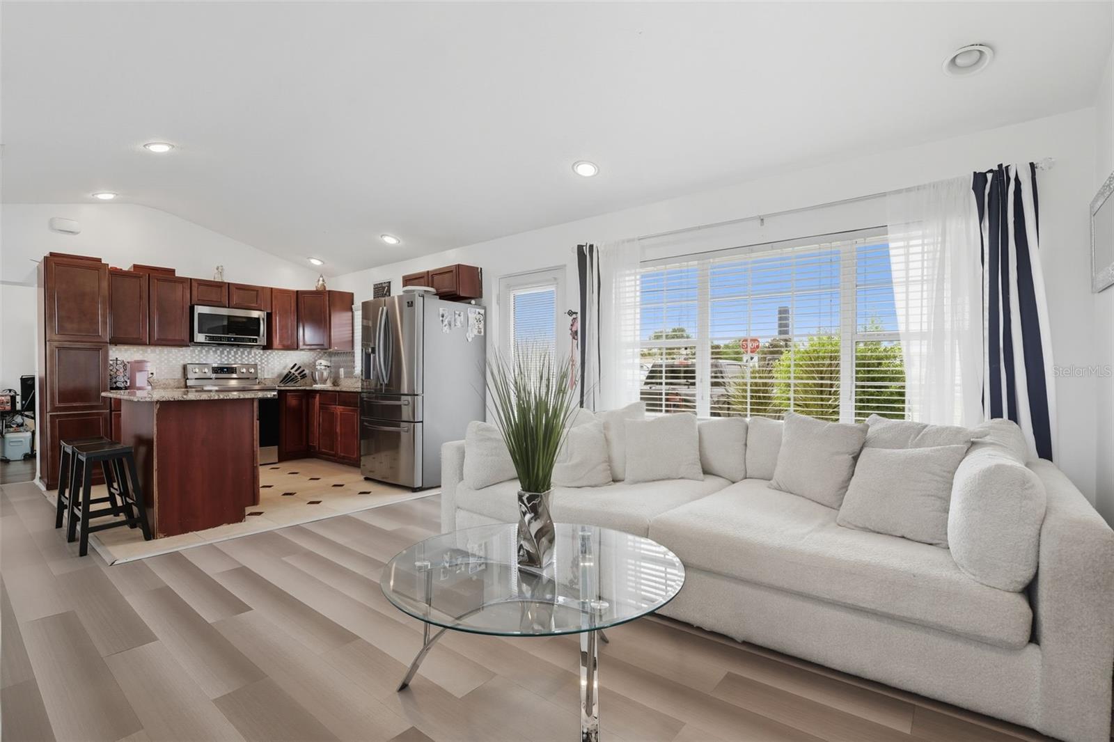 Orlando, Florida, 32809, United States, 3 Bedrooms Bedrooms, ,3 BathroomsBathrooms,Residential,Active,1954426