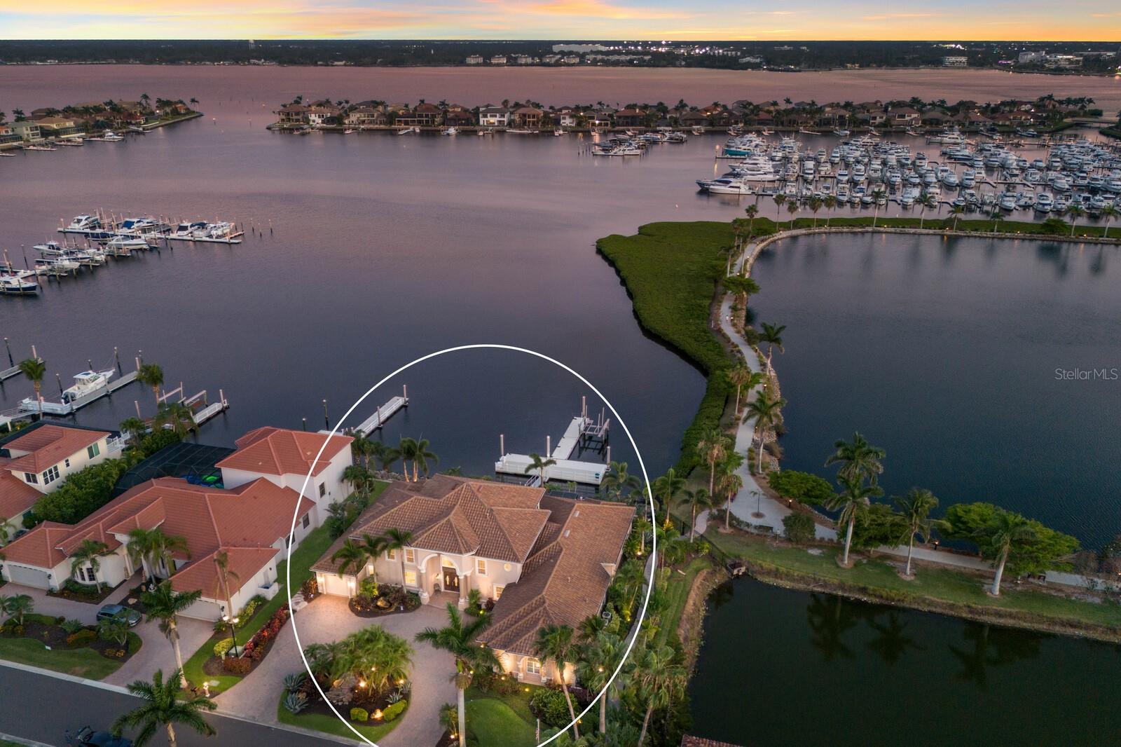 Palmetto, Florida, 34221, United States, 6 Bedrooms Bedrooms, ,6 BathroomsBathrooms,Residential,Active,1973552