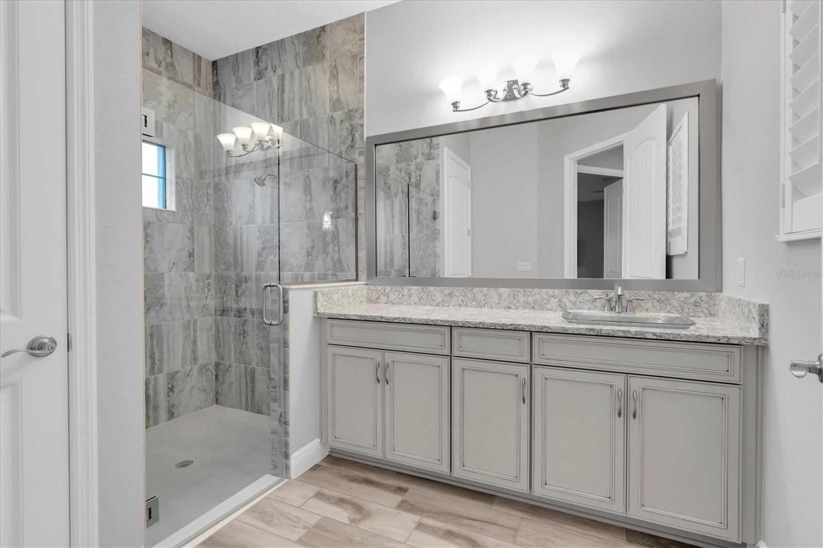 Odessa, Florida, 33556, United States, 5 Bedrooms Bedrooms, ,5 BathroomsBathrooms,Residential,Active,1927675