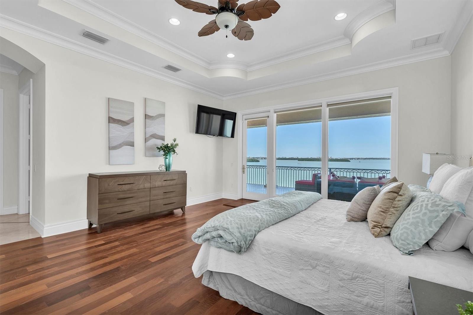 Treasure Island, Florida, 33706, United States, 4 Bedrooms Bedrooms, ,4 BathroomsBathrooms,Residential,Active,1742124
