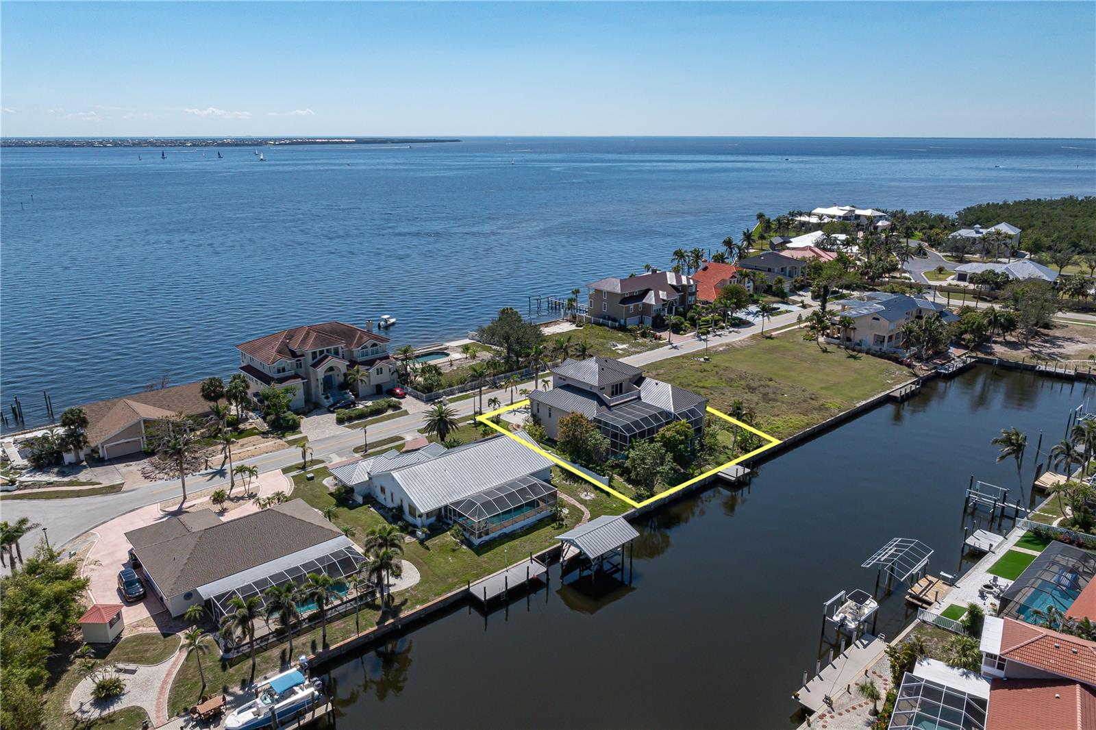 Port Charlotte, Florida, 33952, United States, 5 Bedrooms Bedrooms, ,6 BathroomsBathrooms,Residential,Active,1726729