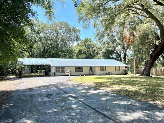 10618 SKEWLEE GARDENS DR, THONOTOSASSA, FL 33592 - Image 1