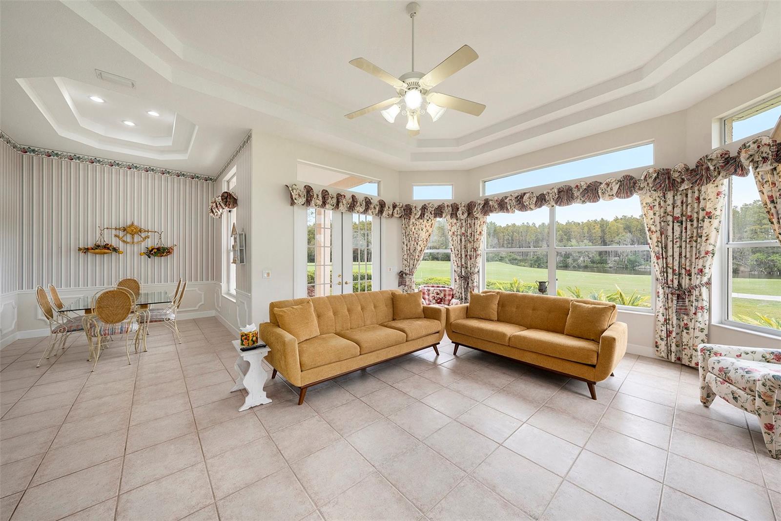 Lutz, Florida, 33558, United States, 4 Bedrooms Bedrooms, ,5 BathroomsBathrooms,Residential,Active,1990590