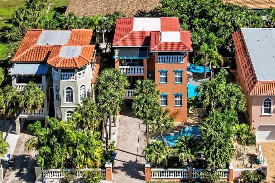 Holmes Beach, Florida, 34217, United States, 3 Bedrooms Bedrooms, ,3 BathroomsBathrooms,Residential,Active,1973325