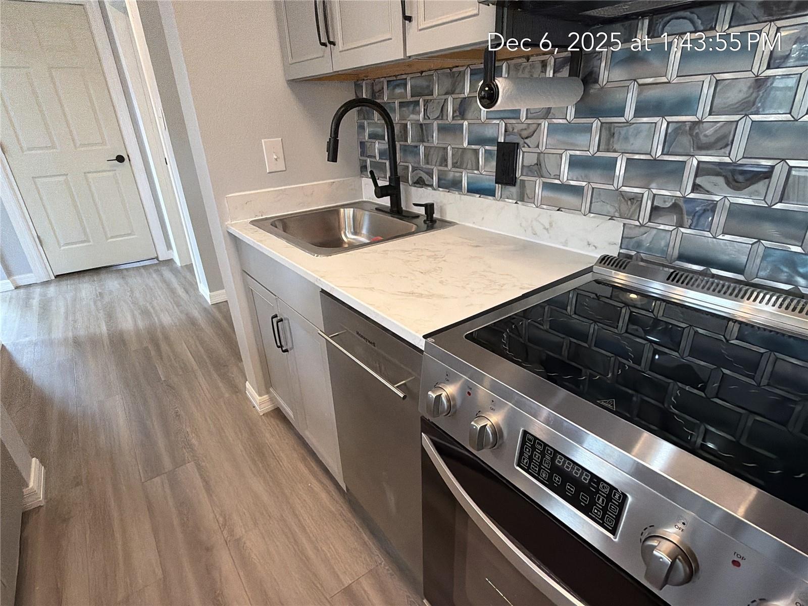 Tampa, Florida, 33606, United States, 2 Bedrooms Bedrooms, ,2 BathroomsBathrooms,Residential,Active,2012892