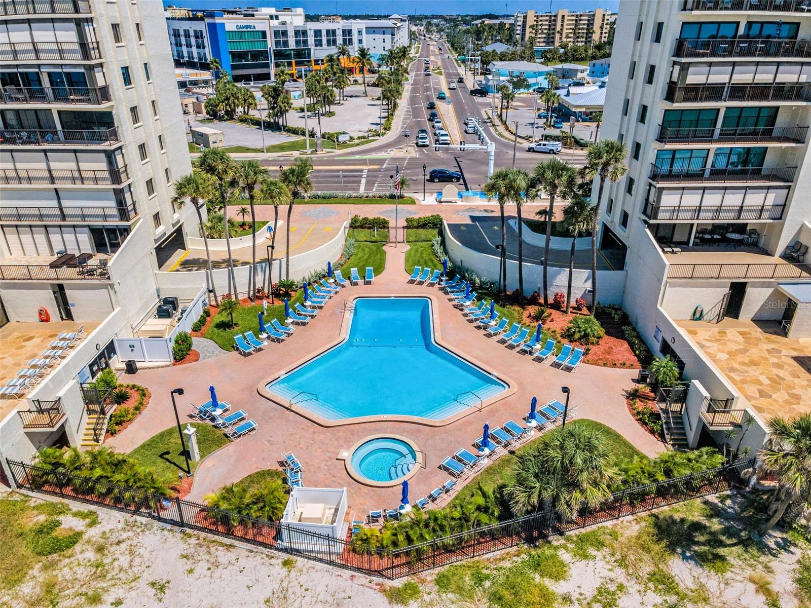 Madeira Beach, Florida, 33708, United States, 2 Bedrooms Bedrooms, ,2 BathroomsBathrooms,Residential,Active,1945844