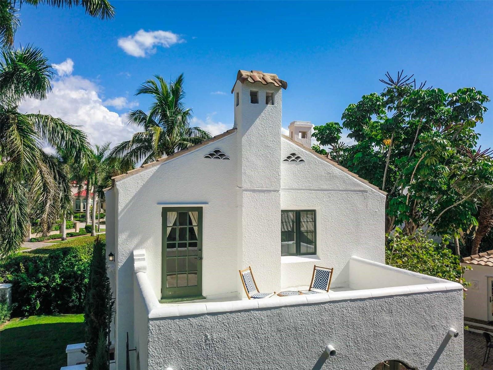 Sarasota, Florida, 34236, United States, 4 Bedrooms Bedrooms, ,4 BathroomsBathrooms,Residential,Active,2045025