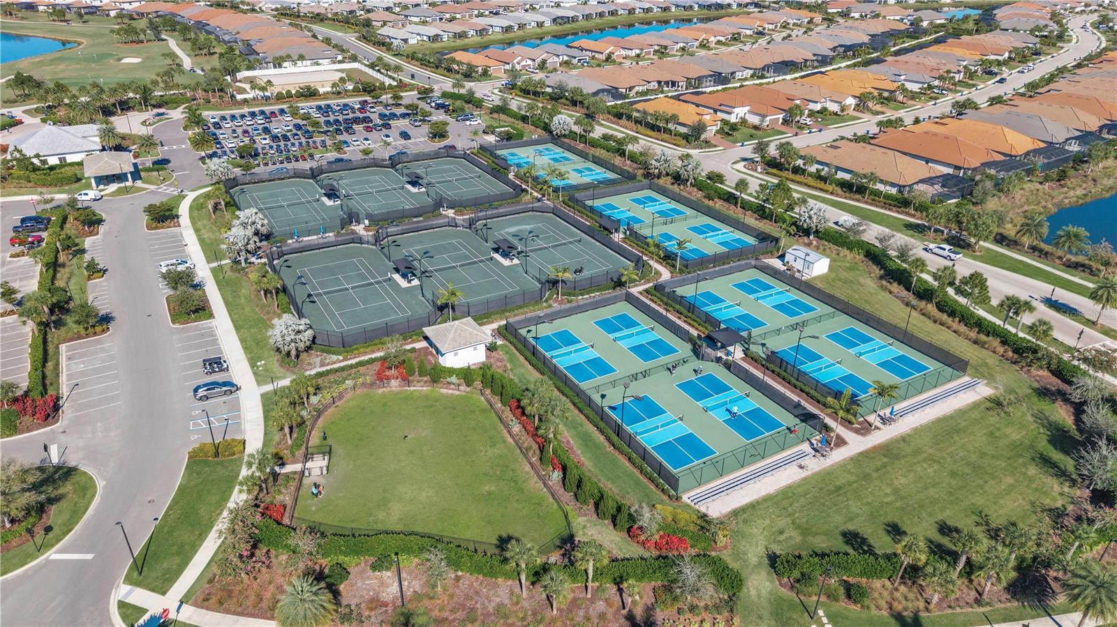 Bradenton, Florida, 34211, United States, 3 Bedrooms Bedrooms, ,3 BathroomsBathrooms,Residential,Active,2012894