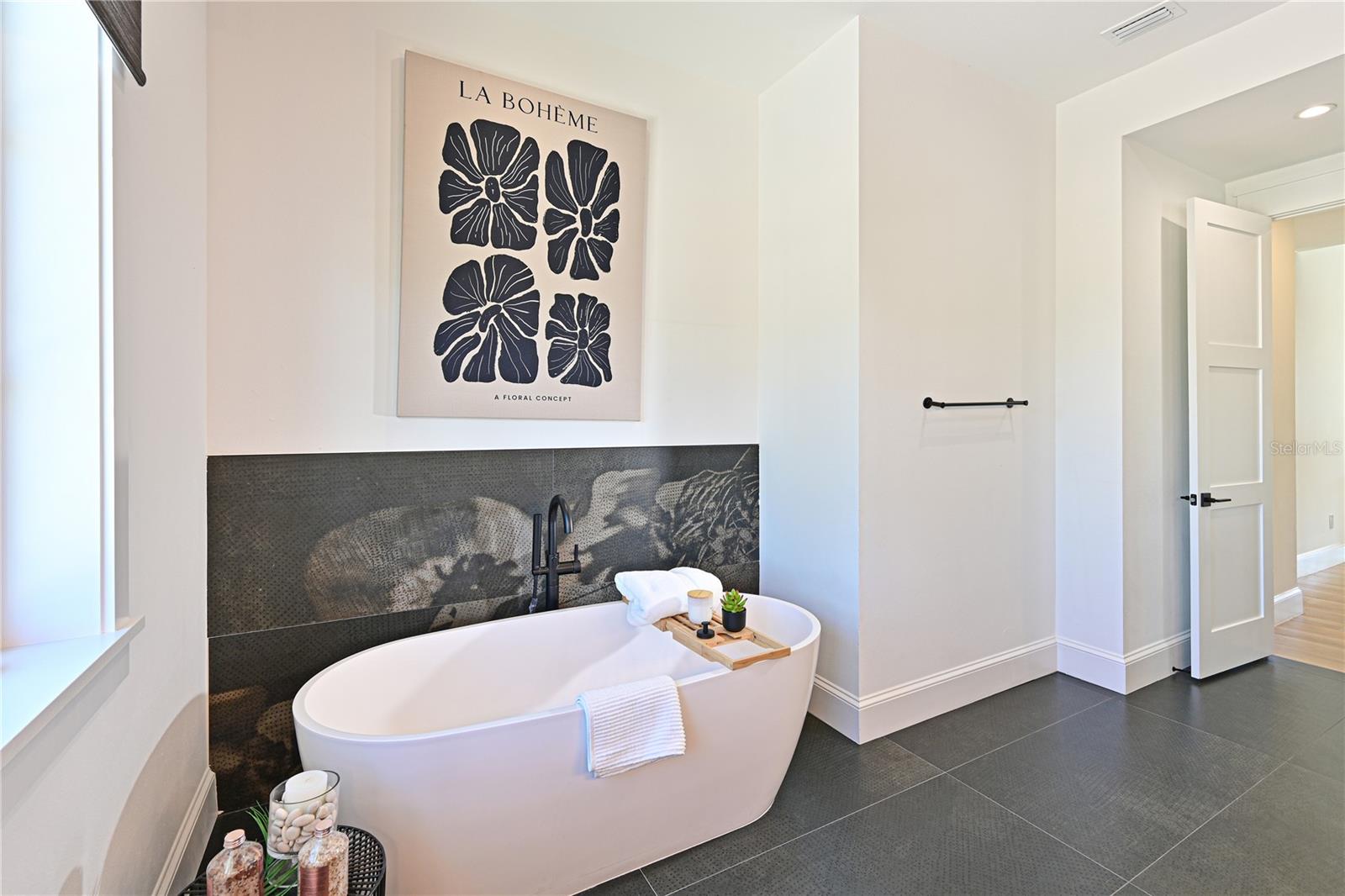 Holmes Beach, Florida, 34217, United States, 4 Bedrooms Bedrooms, ,4 BathroomsBathrooms,Residential,Active,1995267