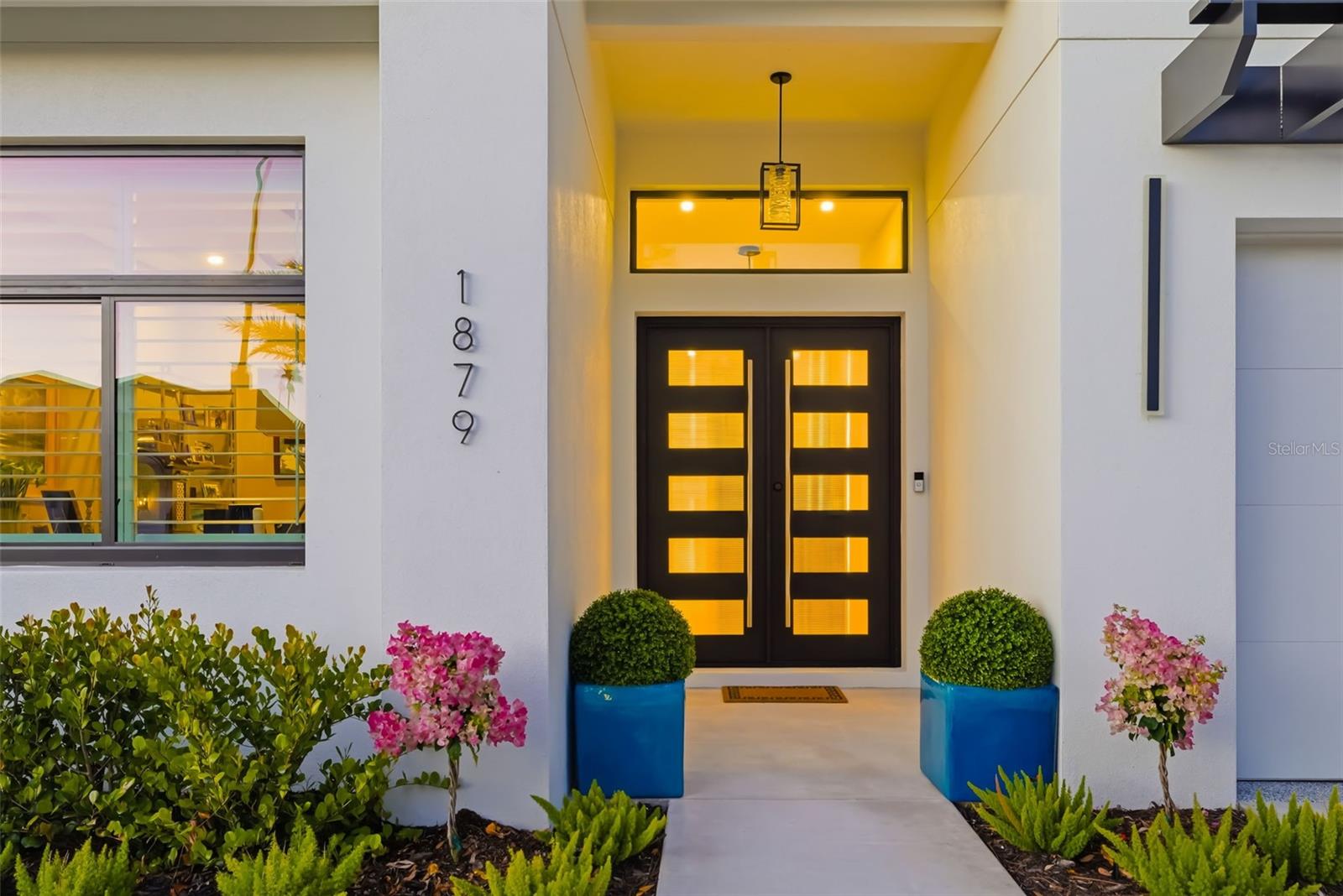 Sarasota, Florida, 34239, United States, 4 Bedrooms Bedrooms, ,5 BathroomsBathrooms,Residential,Active,2009172