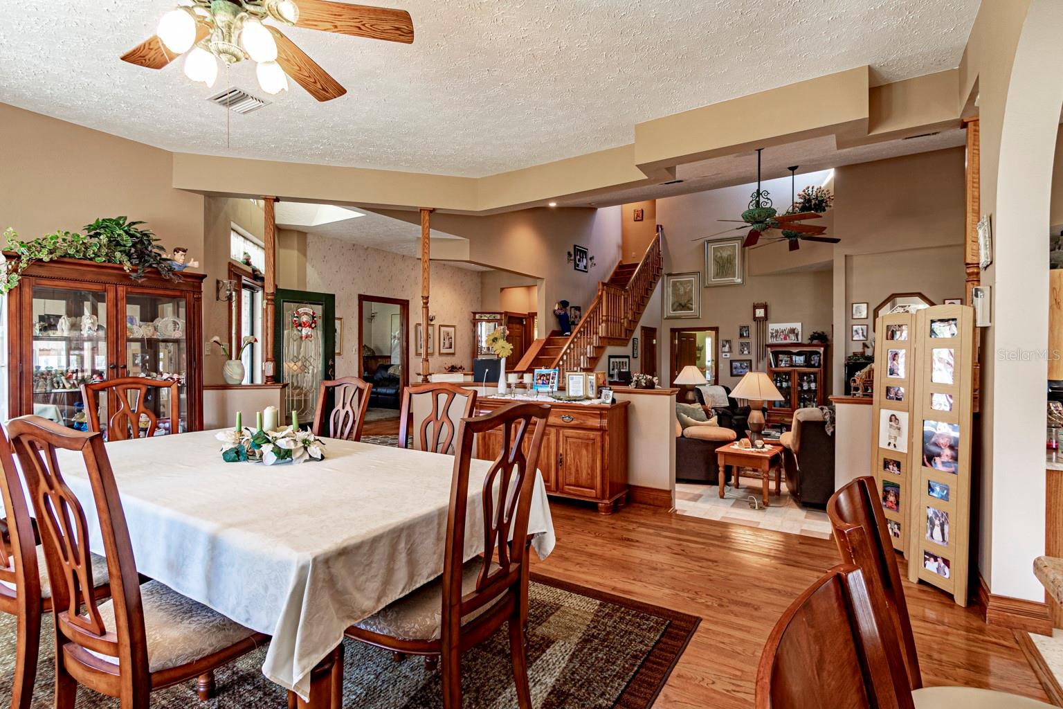 New Port Richey, Florida, 34654, United States, 4 Bedrooms Bedrooms, ,5 BathroomsBathrooms,Residential,Active,1963410