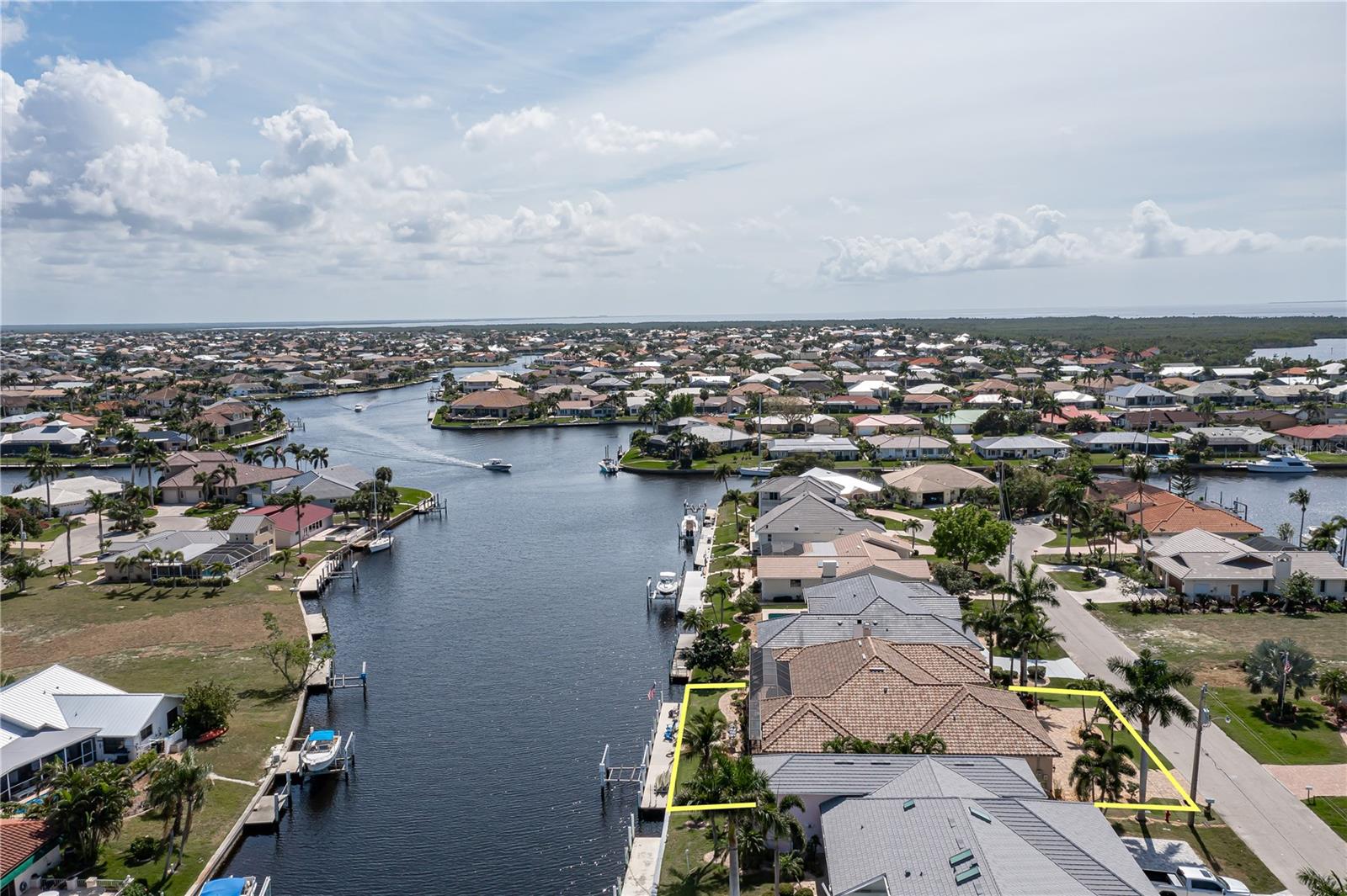 Punta Gorda, Florida, 33950, United States, 3 Bedrooms Bedrooms, ,3 BathroomsBathrooms,Residential,Active,1945535