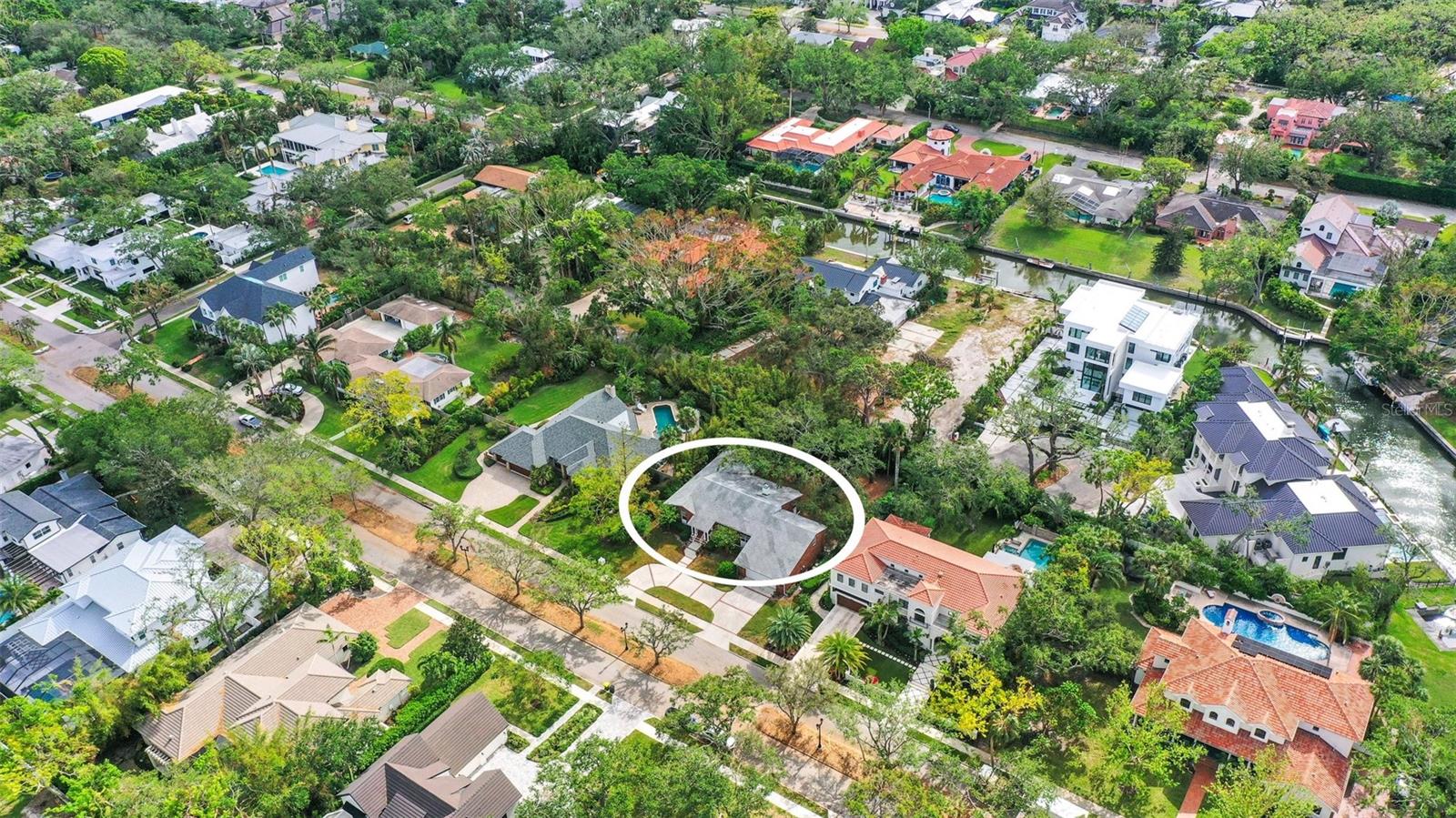 Sarasota, Florida, 34239, United States, 3 Bedrooms Bedrooms, ,3 BathroomsBathrooms,Residential,Active,1702413