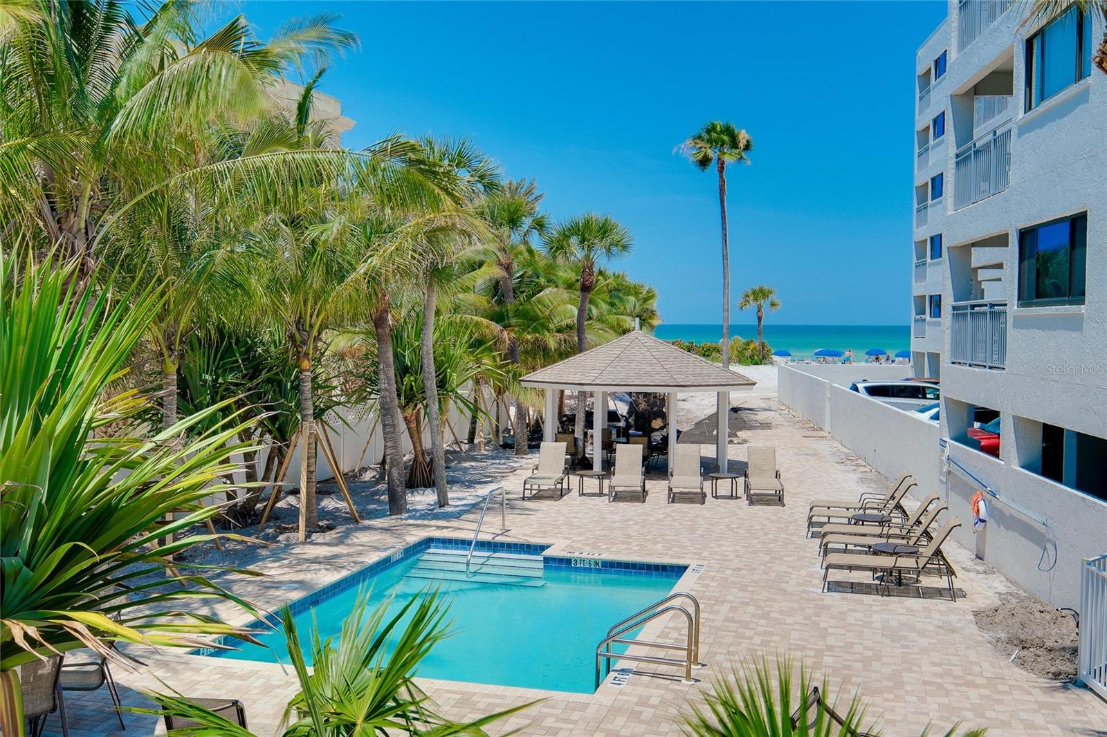 Sarasota, Florida, 34242, United States, 3 Bedrooms Bedrooms, ,2 BathroomsBathrooms,Residential,Active,1987232