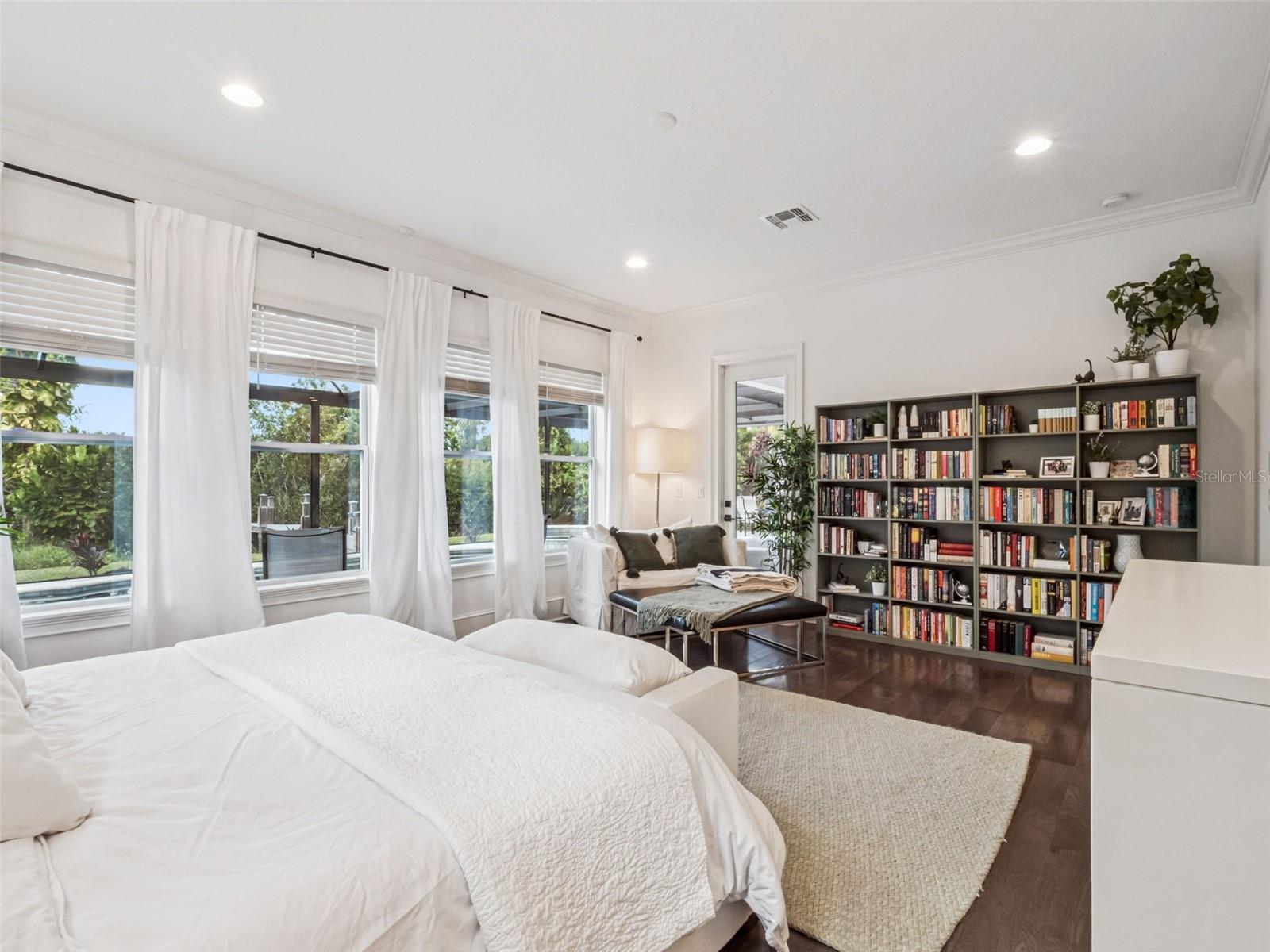 Winter Garden, Florida, 34787, United States, 5 Bedrooms Bedrooms, ,5 BathroomsBathrooms,Residential,Active,1969652