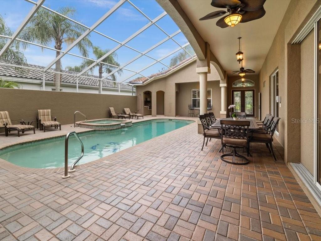 Sarasota, Florida, 34240, United States, 3 Bedrooms Bedrooms, ,3 BathroomsBathrooms,Residential,Active,1871617