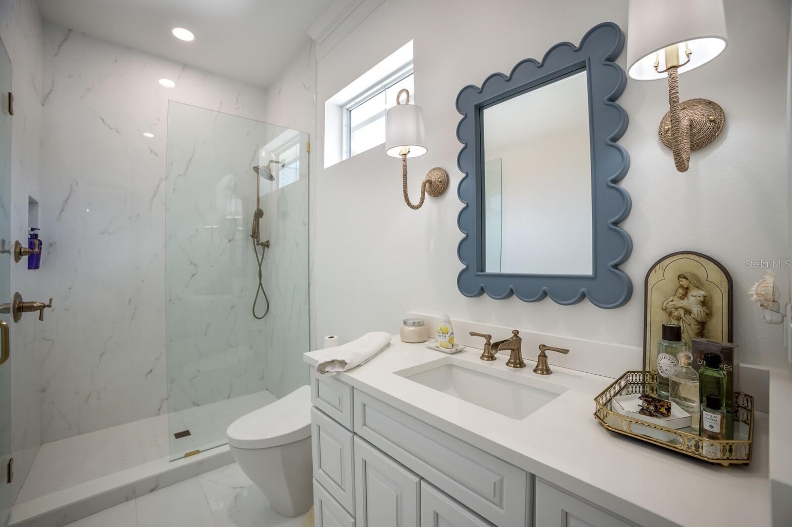 Bradenton, Florida, 34209, United States, 5 Bedrooms Bedrooms, ,6 BathroomsBathrooms,Residential,Active,1800164