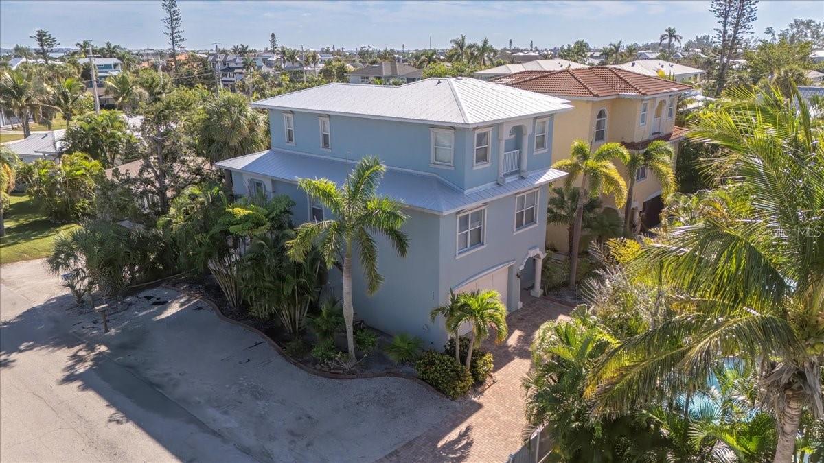 Holmes Beach, Florida, 34217, United States, 3 Bedrooms Bedrooms, ,3 BathroomsBathrooms,Residential,Active,1996696