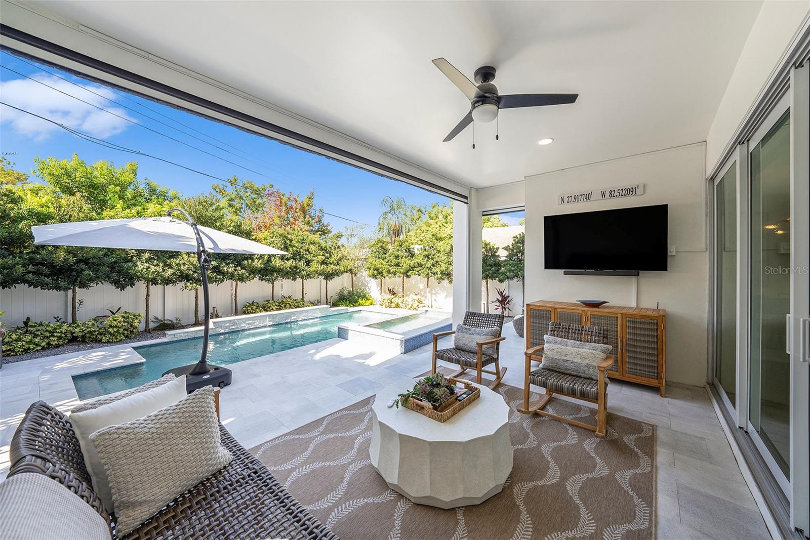 Tampa, Florida, 33629, United States, 4 Bedrooms Bedrooms, ,3 BathroomsBathrooms,Residential,Active,1914639