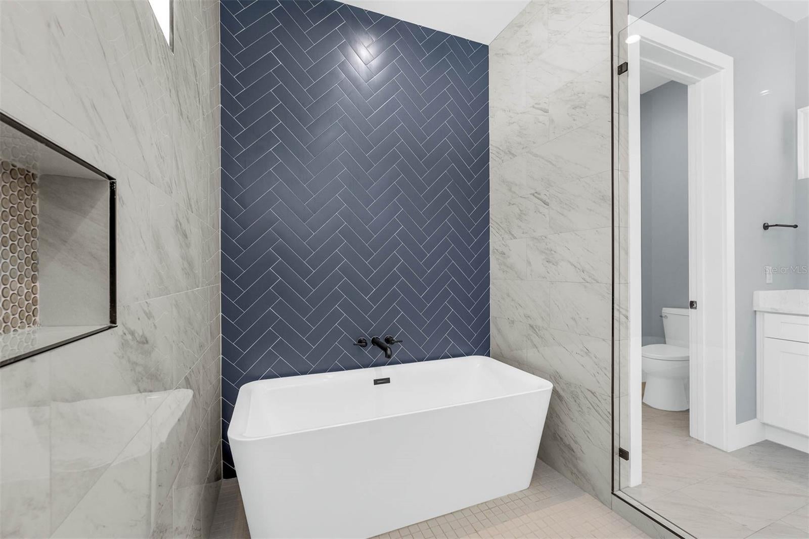 Orlando, Florida, 32804, United States, 4 Bedrooms Bedrooms, ,4 BathroomsBathrooms,Residential,Active,2011439