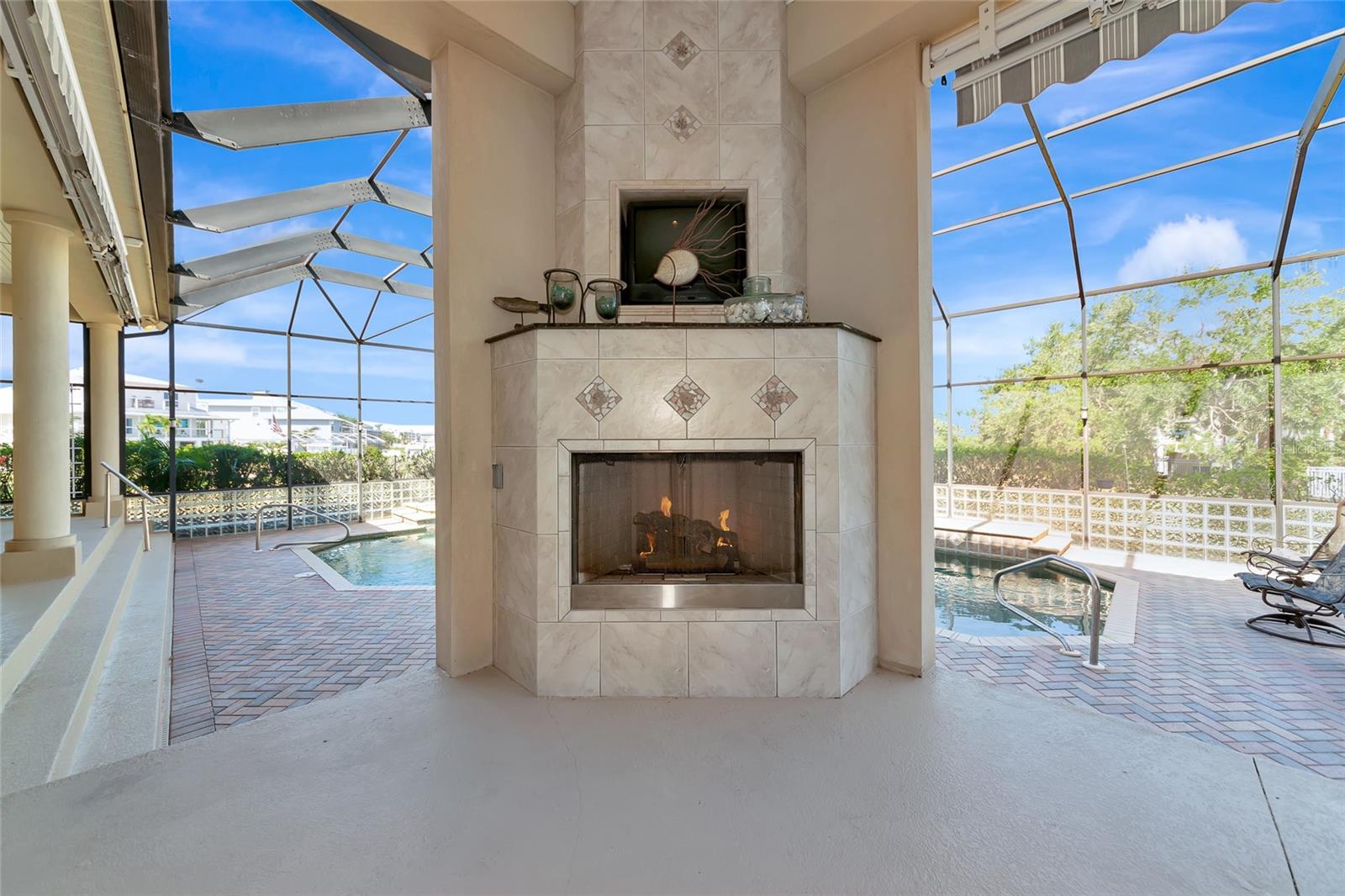 Bradenton, Florida, 34208, United States, 3 Bedrooms Bedrooms, ,5 BathroomsBathrooms,Residential,Active,1986879