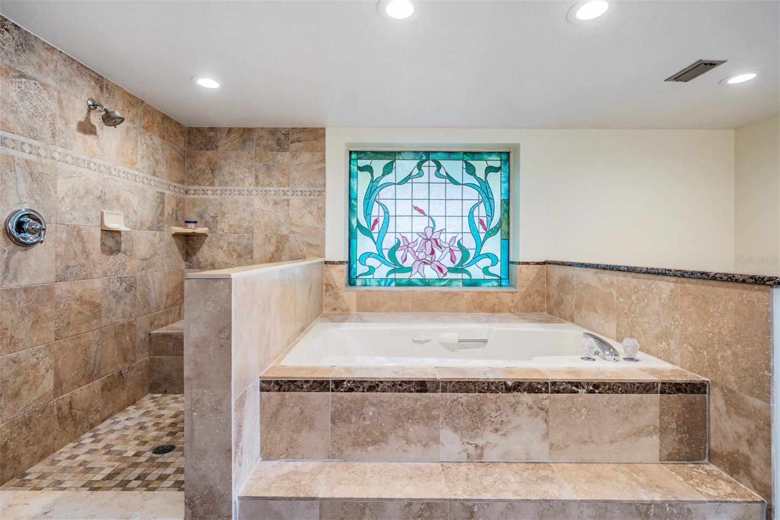 Palm Harbor, Florida, 34684, United States, 4 Bedrooms Bedrooms, ,4 BathroomsBathrooms,Residential,Active,1936412