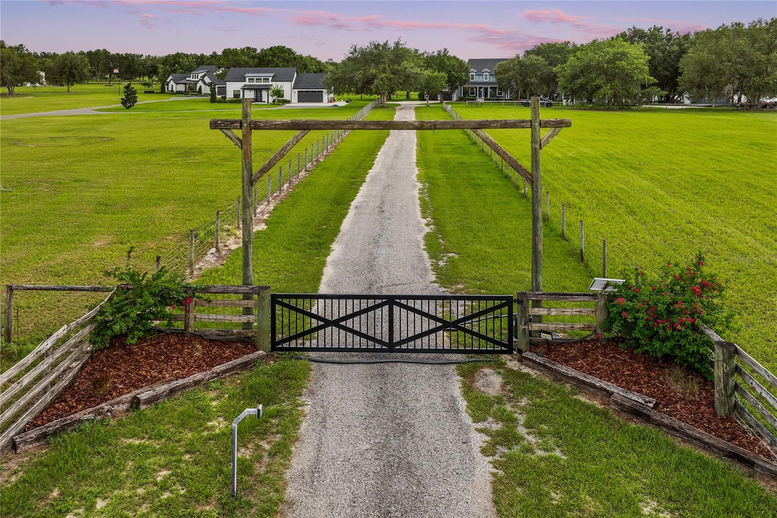 Umatilla, Florida, 32784, United States, 4 Bedrooms Bedrooms, ,4 BathroomsBathrooms,Residential,Active,1859381