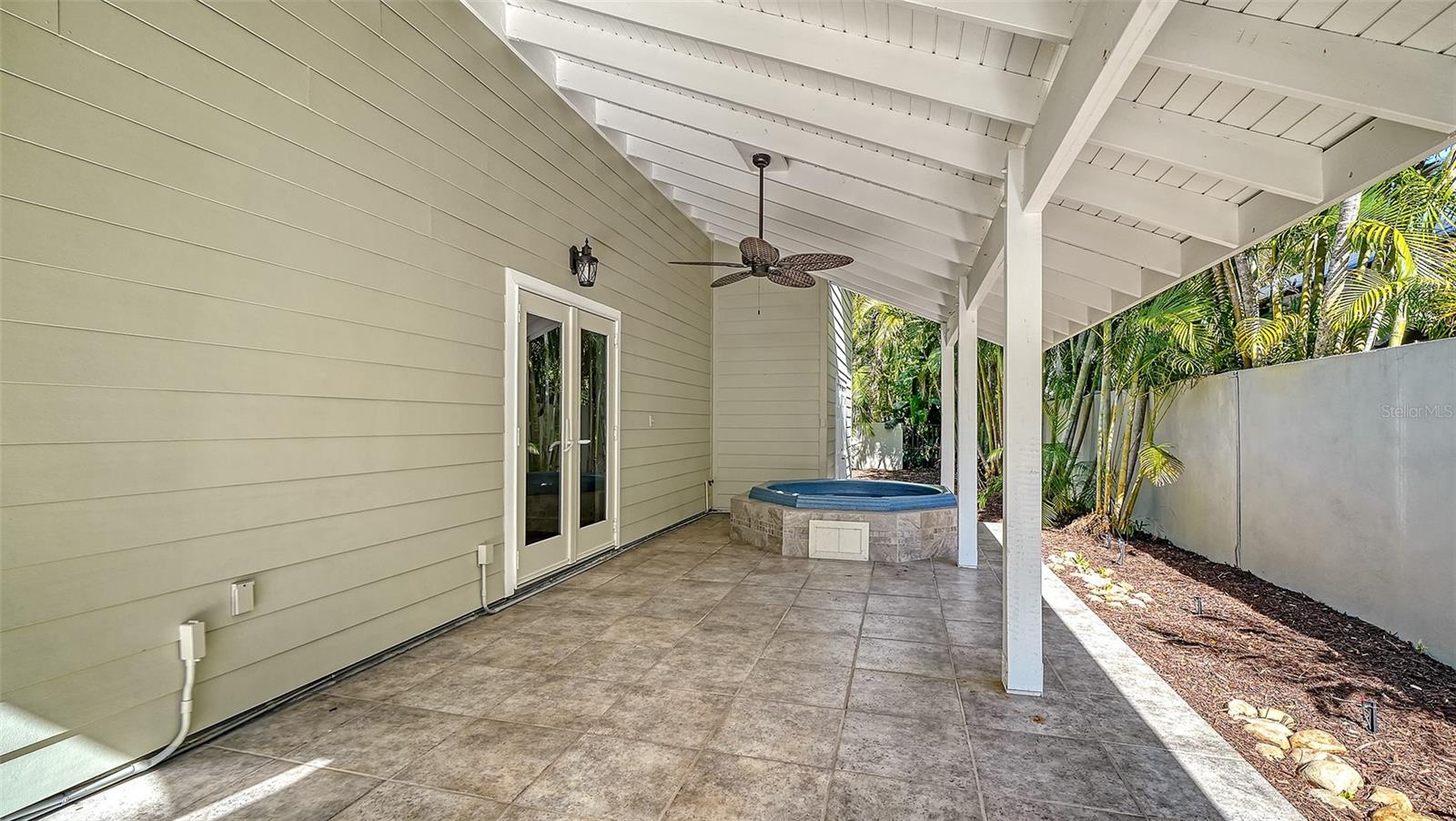 Sarasota, Florida, 34239, United States, 3 Bedrooms Bedrooms, ,3 BathroomsBathrooms,Residential,Active,2013163