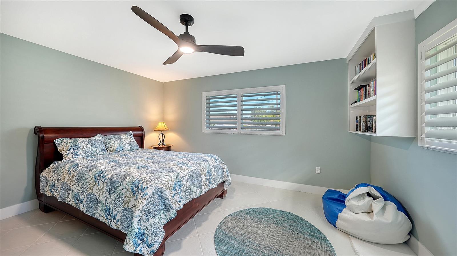 Sarasota, Florida, 34242, United States, 2 Bedrooms Bedrooms, ,2 BathroomsBathrooms,Residential,Active,1971807