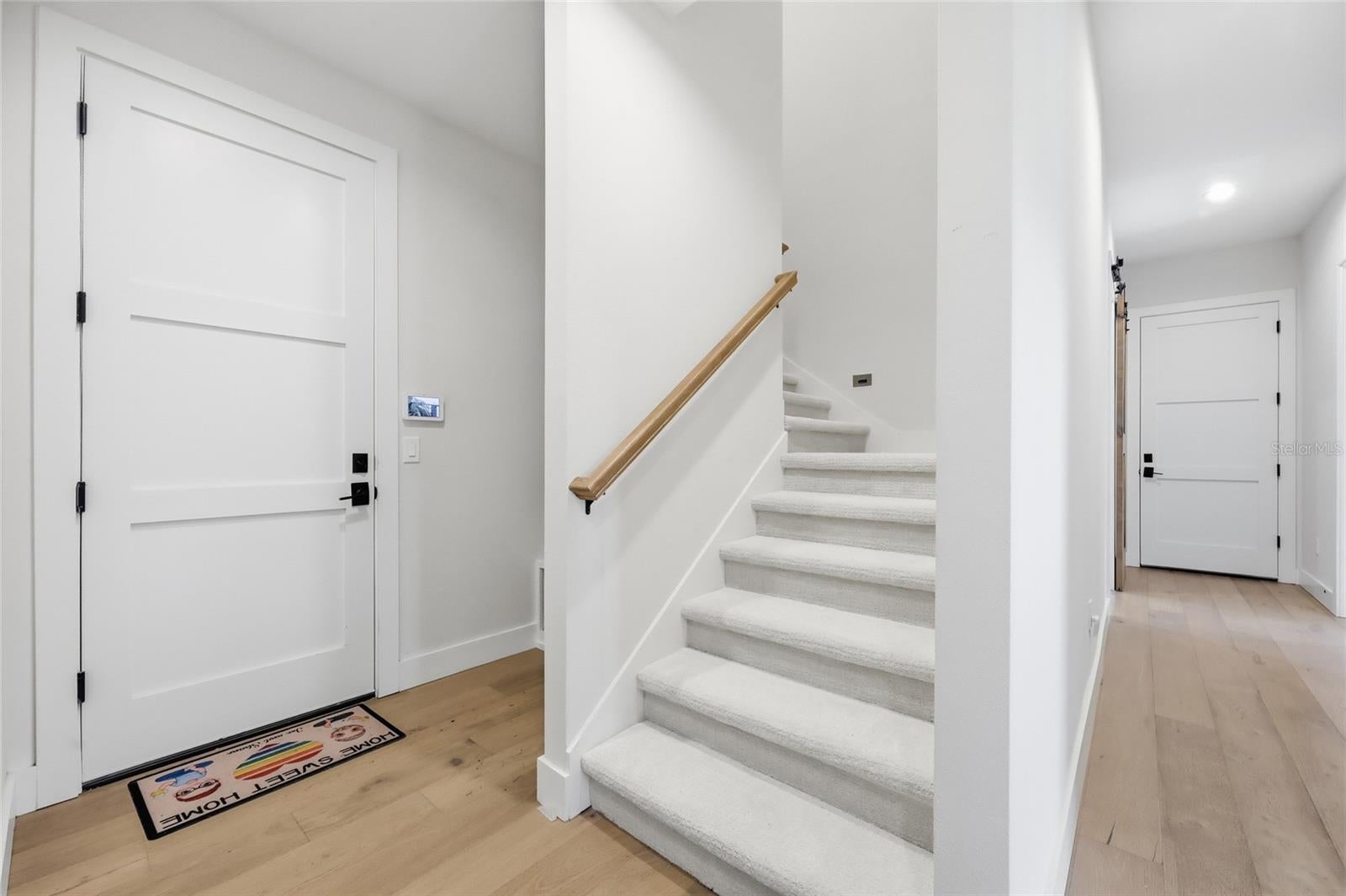 Winter Garden, Florida, 34787, United States, 5 Bedrooms Bedrooms, ,3 BathroomsBathrooms,Residential,Active,2009833