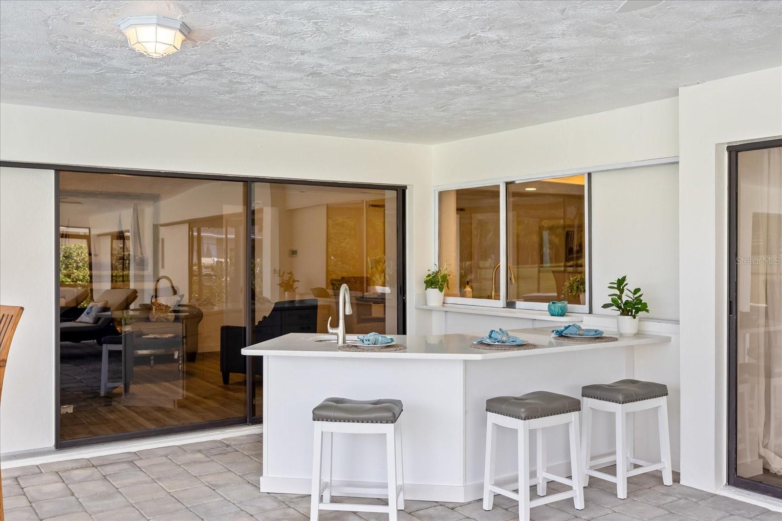 Clearwater, Florida, 33762, United States, 4 Bedrooms Bedrooms, ,3 BathroomsBathrooms,Residential,Active,1998569