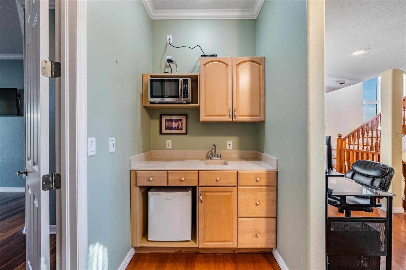 Crystal Beach, Florida, 34681, United States, 4 Bedrooms Bedrooms, ,6 BathroomsBathrooms,Residential,Active,1987215