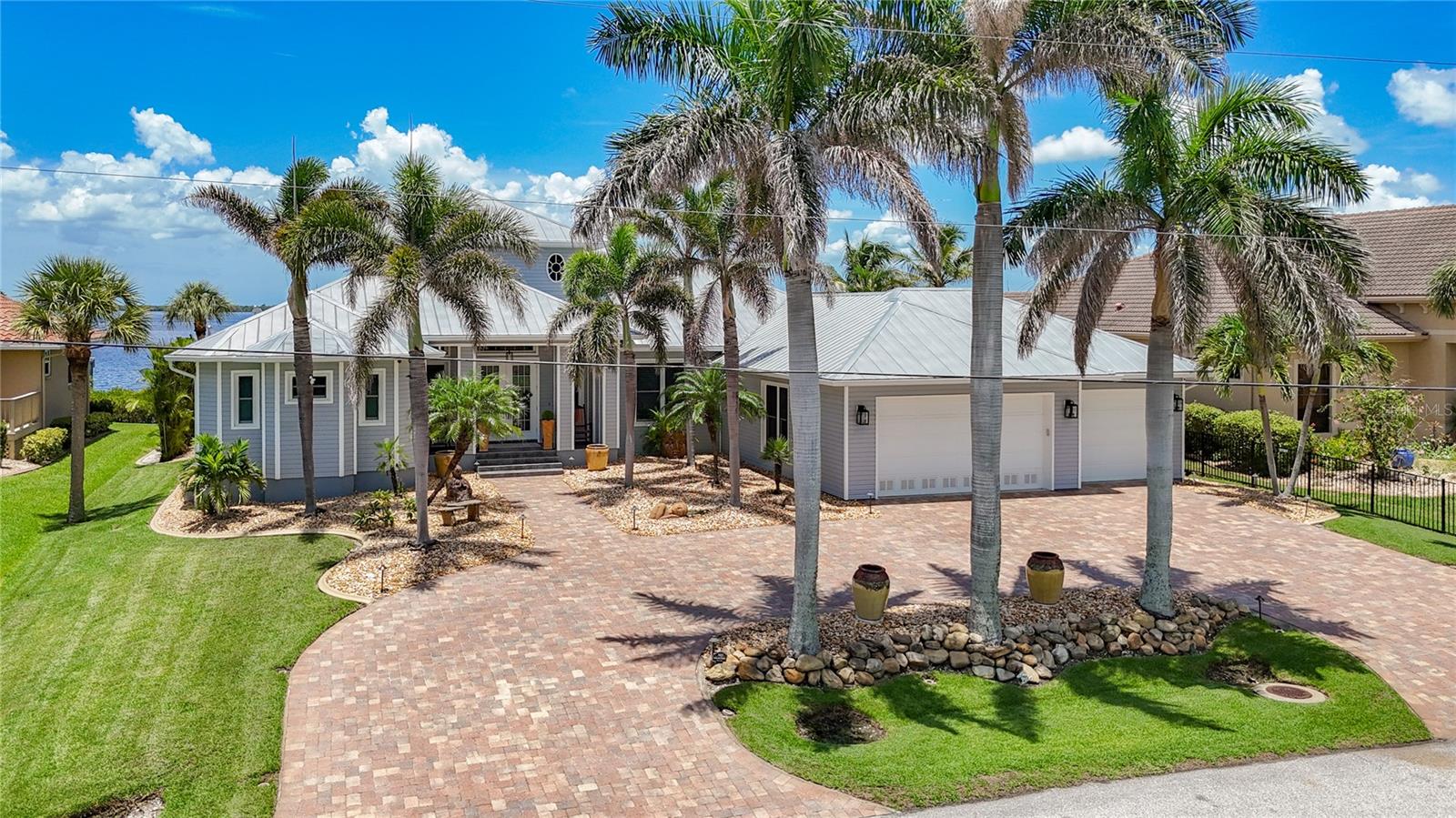 Port Charlotte, Florida, 33952, United States, 3 Bedrooms Bedrooms, ,3 BathroomsBathrooms,Residential,Active,1871655