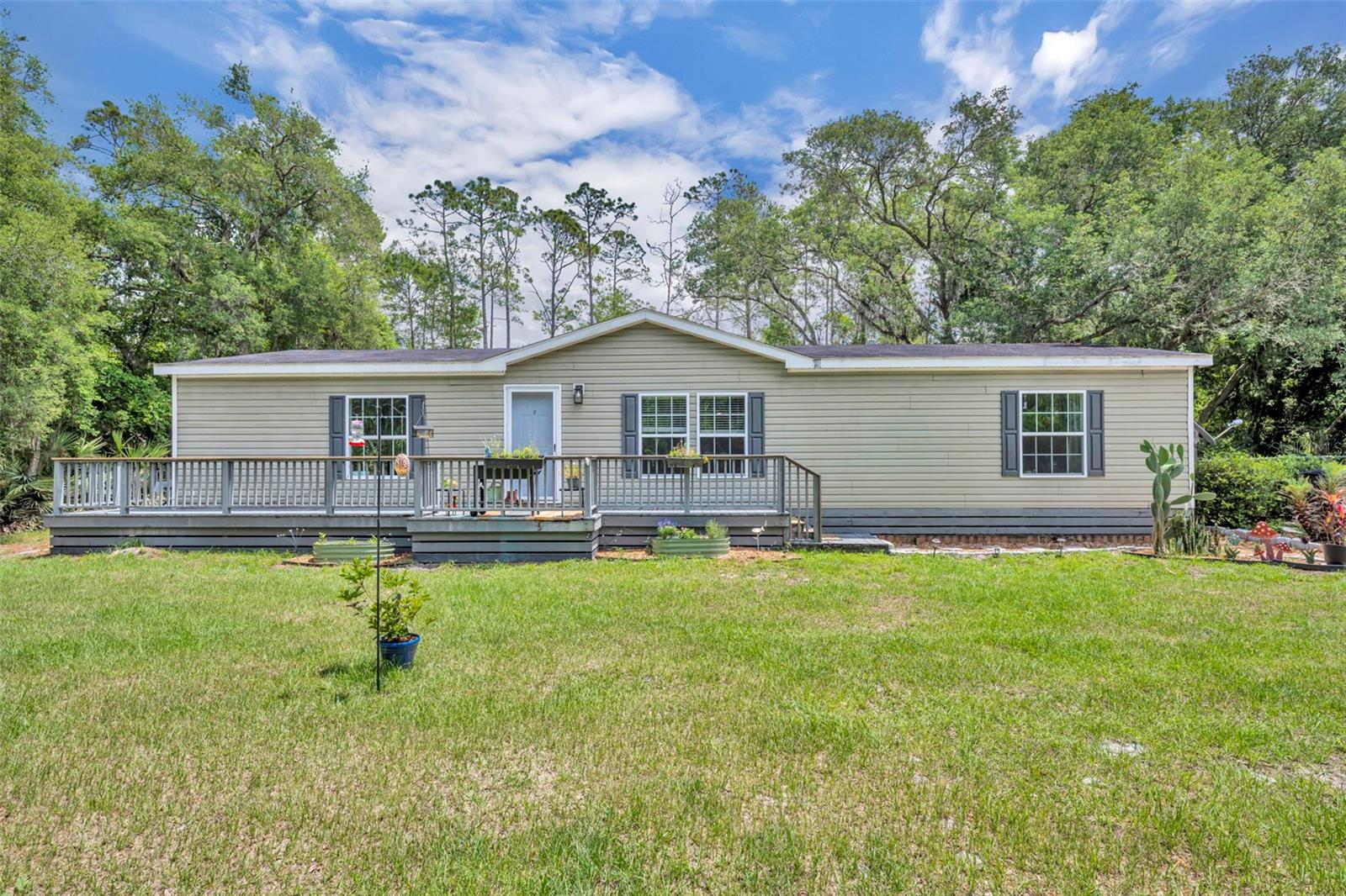 Geneva, Florida, 32732, United States, 5 Bedrooms Bedrooms, ,4 BathroomsBathrooms,Residential,Active,2044197