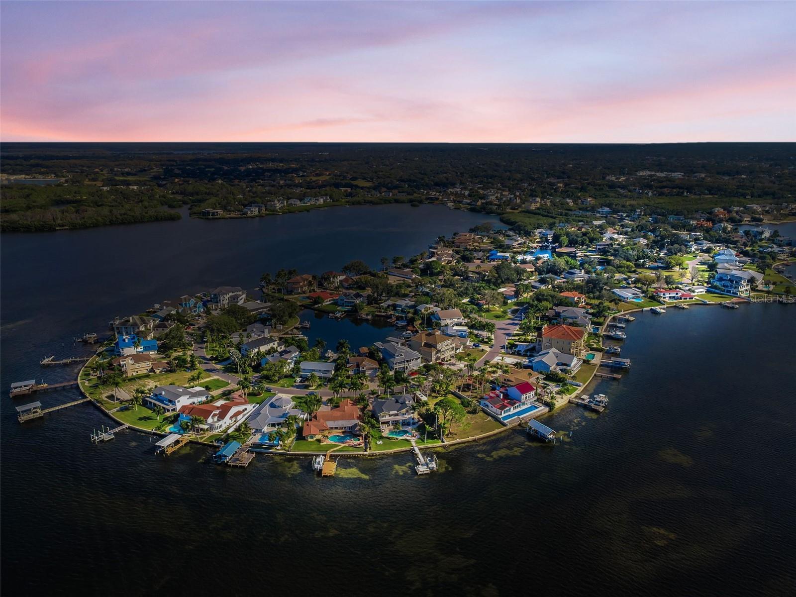 Palm Harbor, Florida, 34683, United States, 3 Bedrooms Bedrooms, ,3 BathroomsBathrooms,Residential,Active,2001068