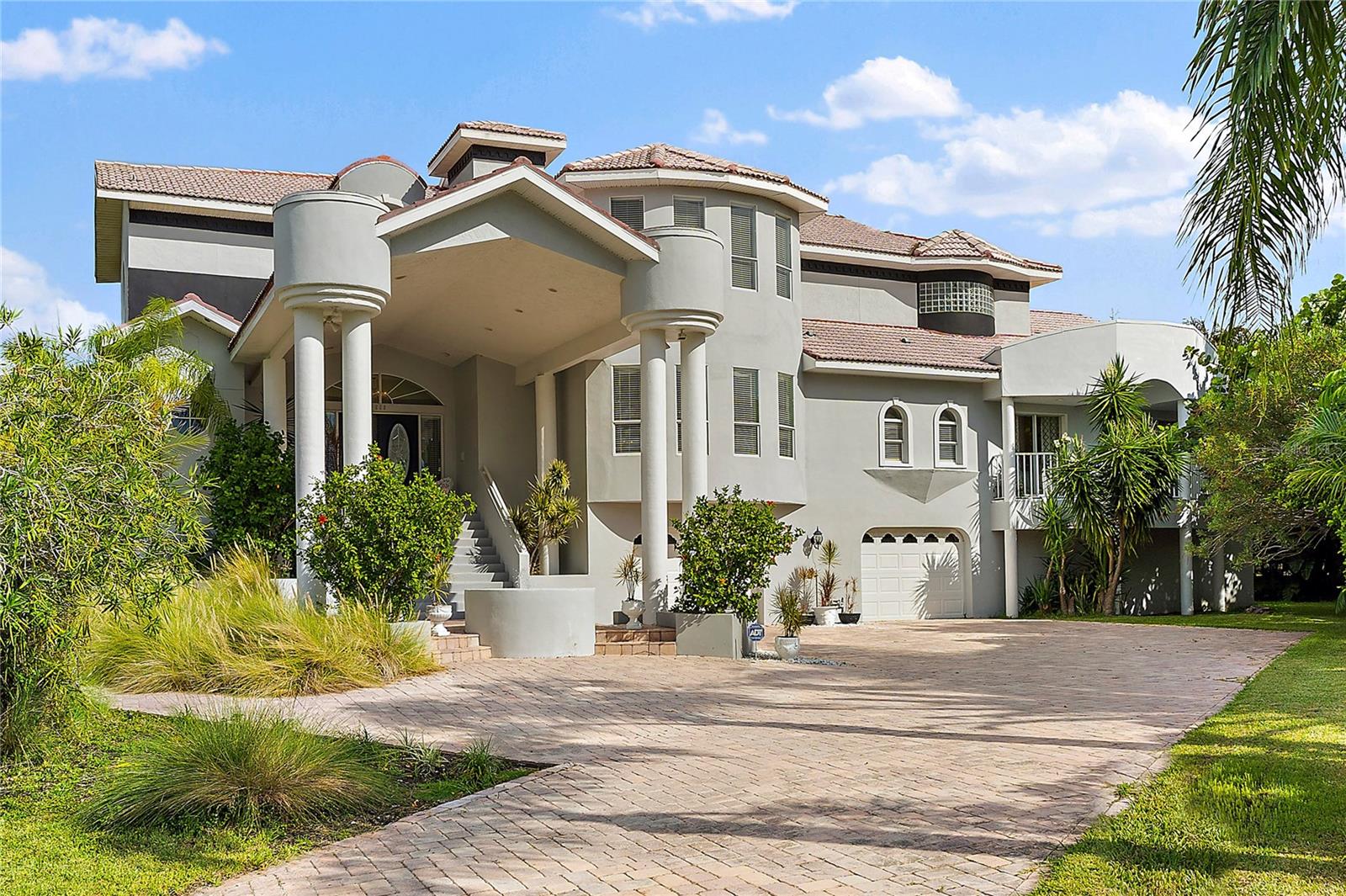 St Petersburg, Florida, 33715, United States, 5 Bedrooms Bedrooms, ,5 BathroomsBathrooms,Residential,Active,1942385