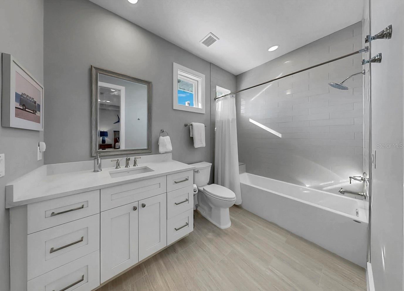 Apollo Beach, Florida, 33572, United States, 3 Bedrooms Bedrooms, ,4 BathroomsBathrooms,Residential,Active,1972155